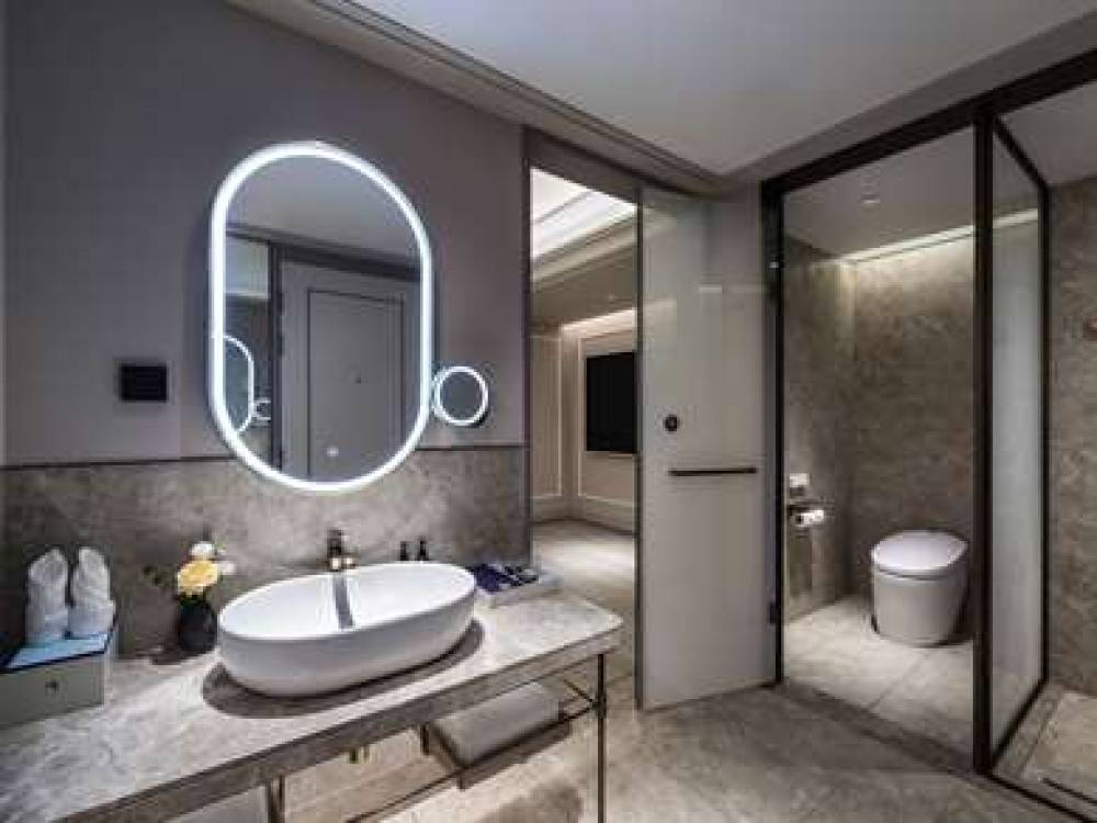 Mercure Shanghai Jinqiao 9