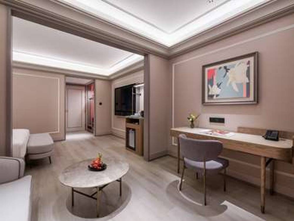 Mercure Shanghai Jinqiao 6