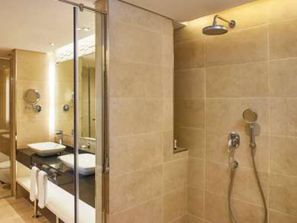 MERCURE SUITES BARSHA HEIGHTS 10