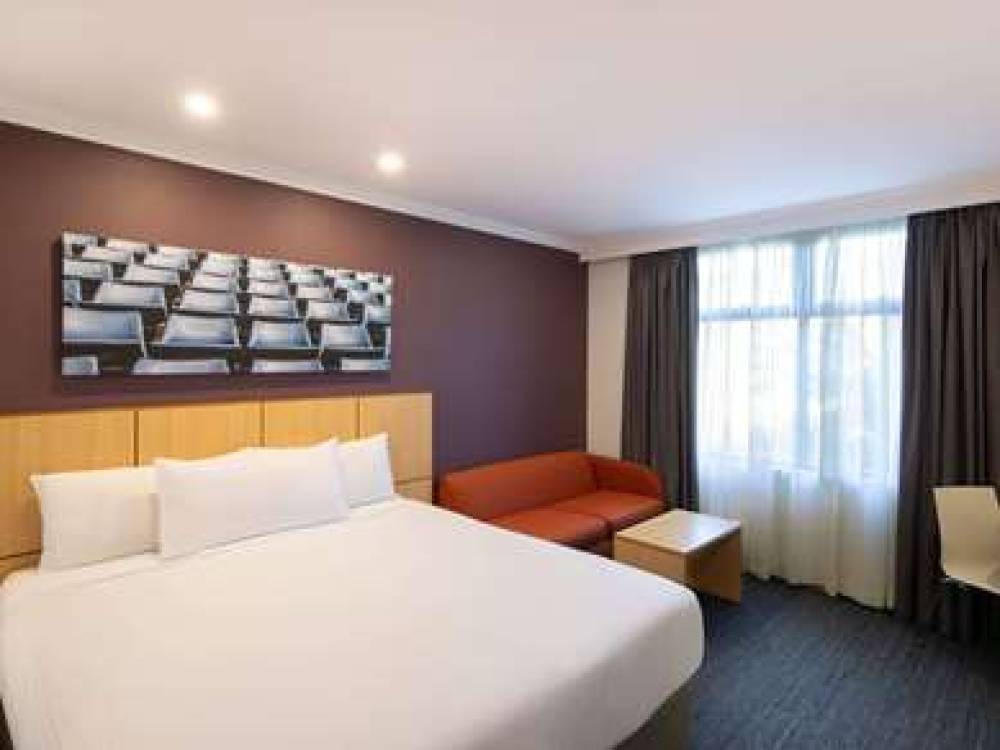 Mercure Sydney Blacktown 4