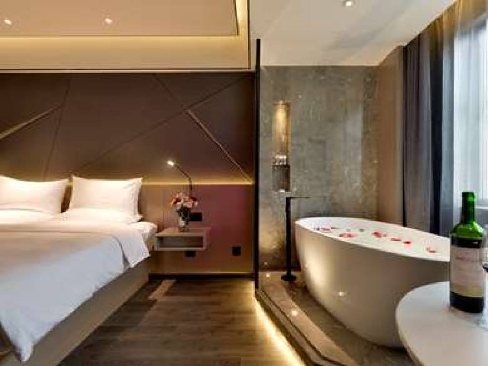 MERCURE TAIYUAN CHANGFENG 8