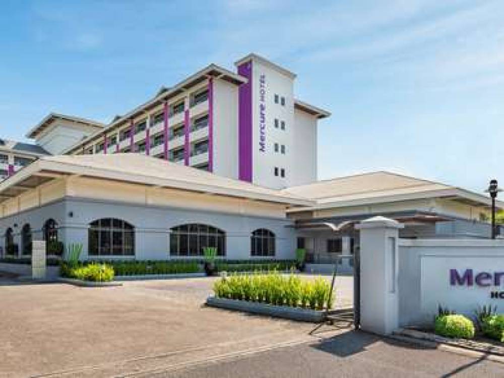 Mercure Yangon Kaba Aye 4