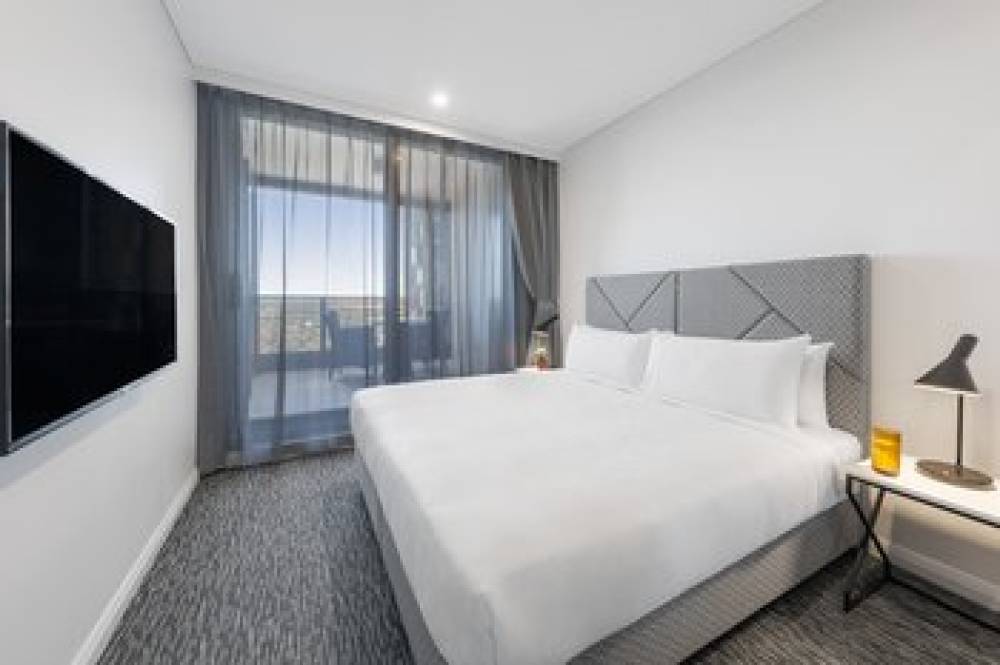 MERITON SUITES GEORGE STREET 8