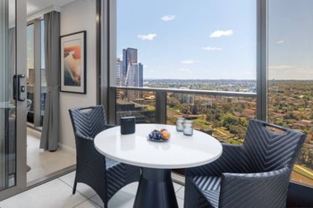 MERITON SUITES GEORGE STREET 6