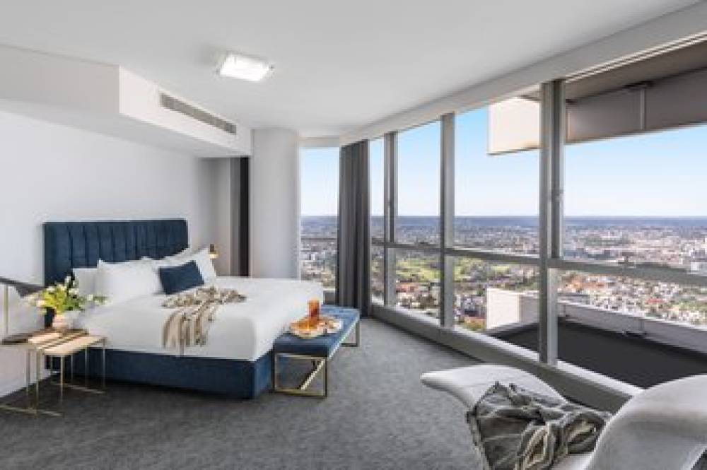 MERITON SUITES HERSCHEL STREET 2