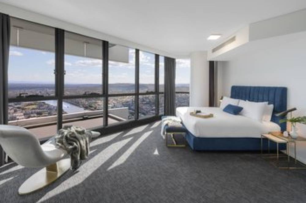 MERITON SUITES HERSCHEL STREET 6