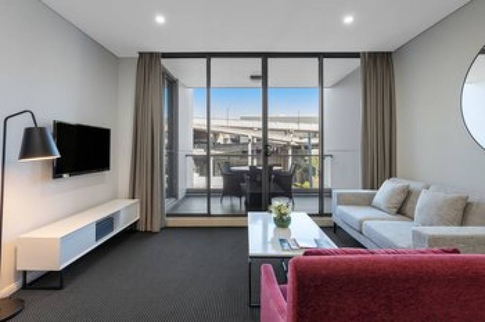 MERITON SUITES NORTH RYDE 6