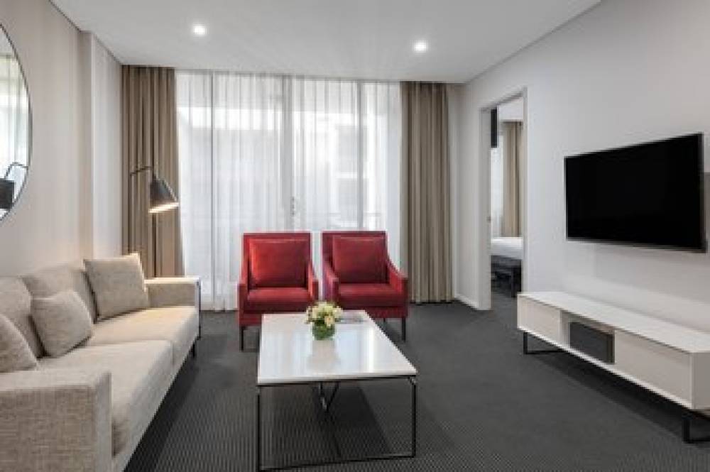 MERITON SUITES NORTH RYDE 1