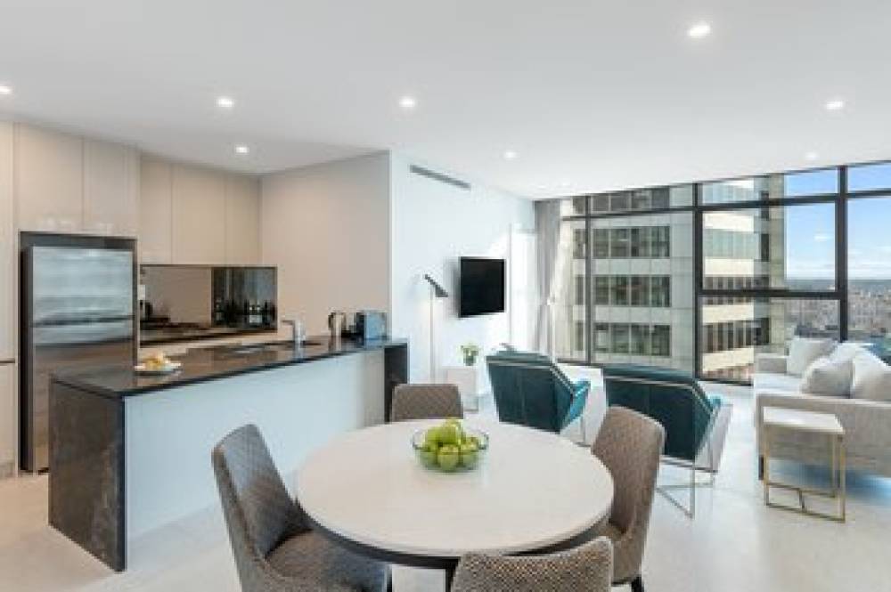 MERITON SUITES SUSSEX STREET 6