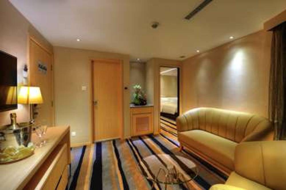 METROPARK HOTEL MONGKOK 7