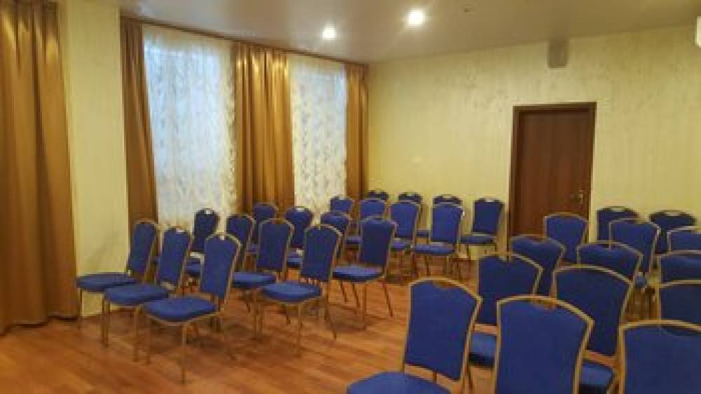 METROPOLIS HOTEL SURGUT 3