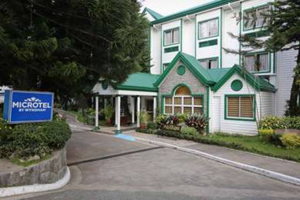 Microtel By Wyndham Baguio 2