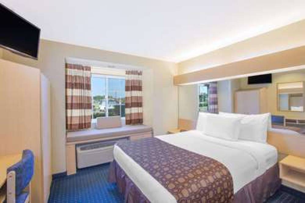 Microtel Inn & Suites By Wyndham Albertville 10