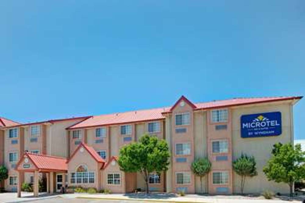 Microtel Inn & Suites By Wyndham Albuquerque West