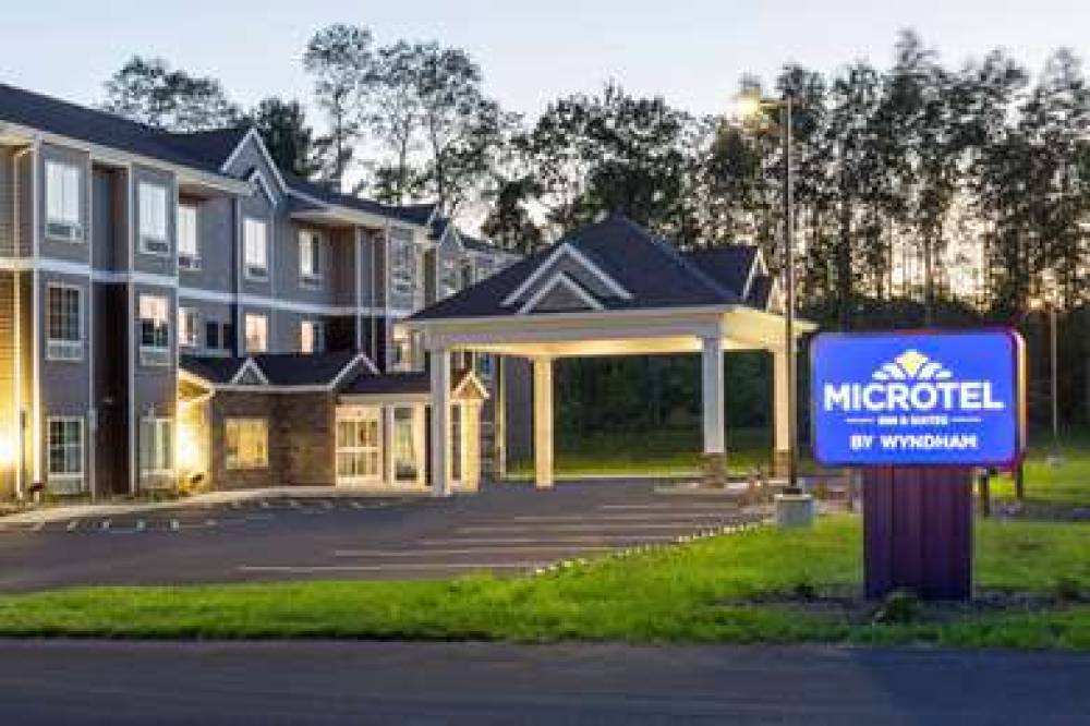 MICROTEL INN & SUITES BY WYNDHAM AM 5