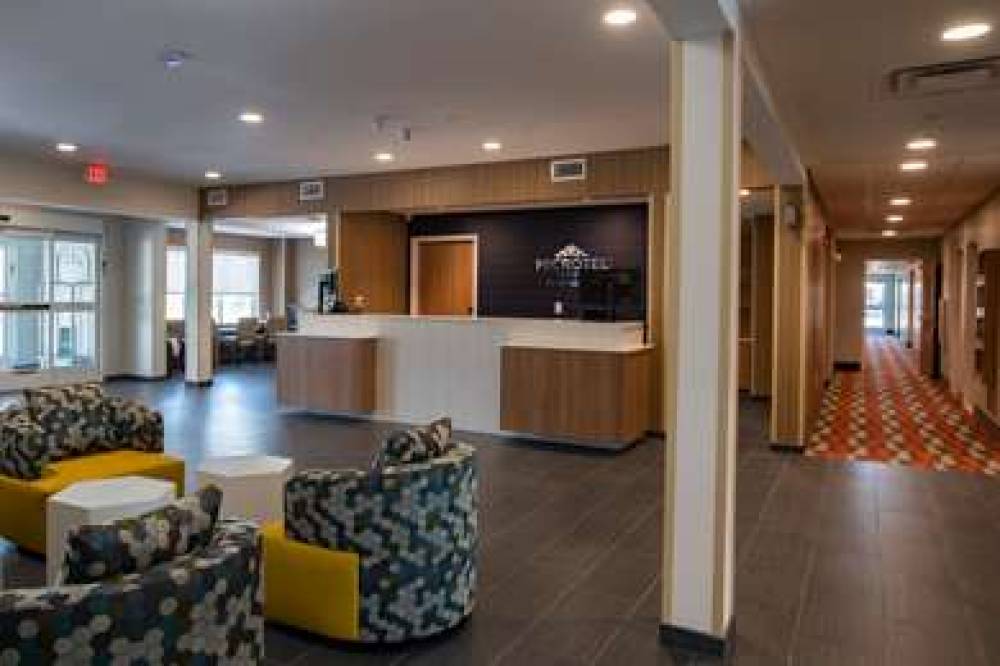 MICROTEL INN & SUITES BY WYNDHAM AM 8