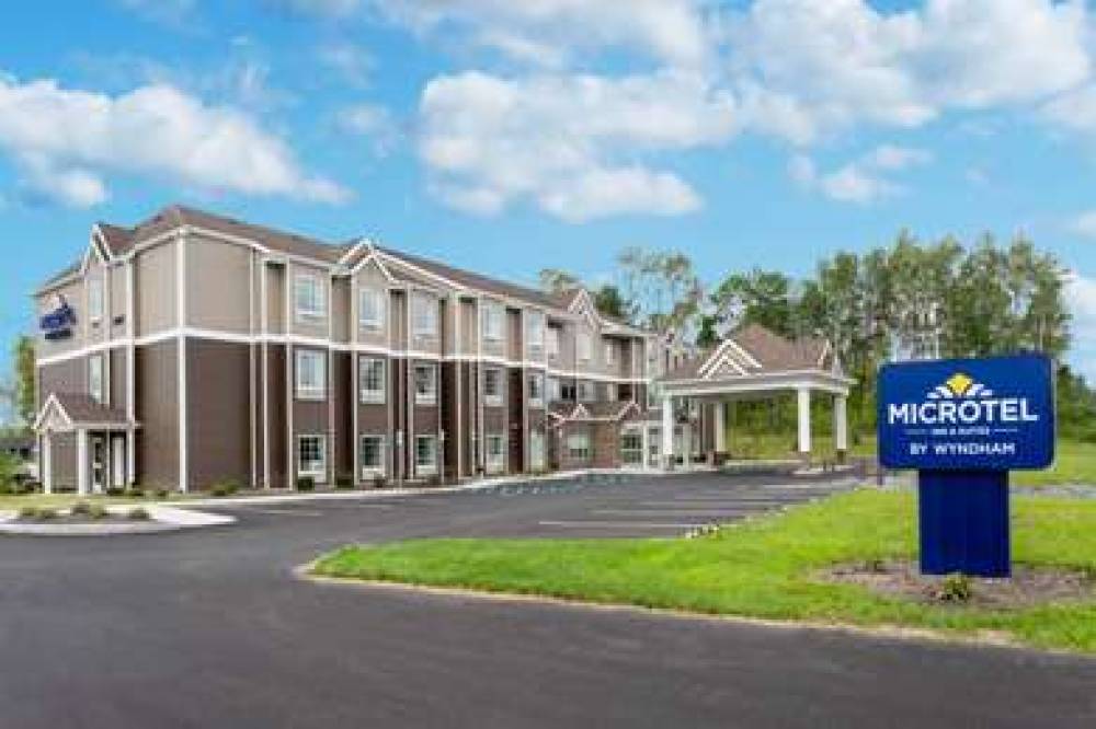 MICROTEL INN & SUITES BY WYNDHAM AM 2