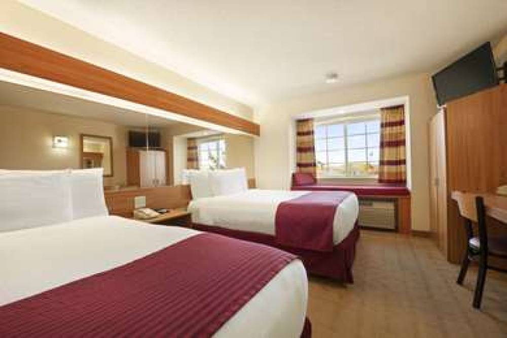 Microtel Inn & Suites By Wyndham Ann Arbor 7