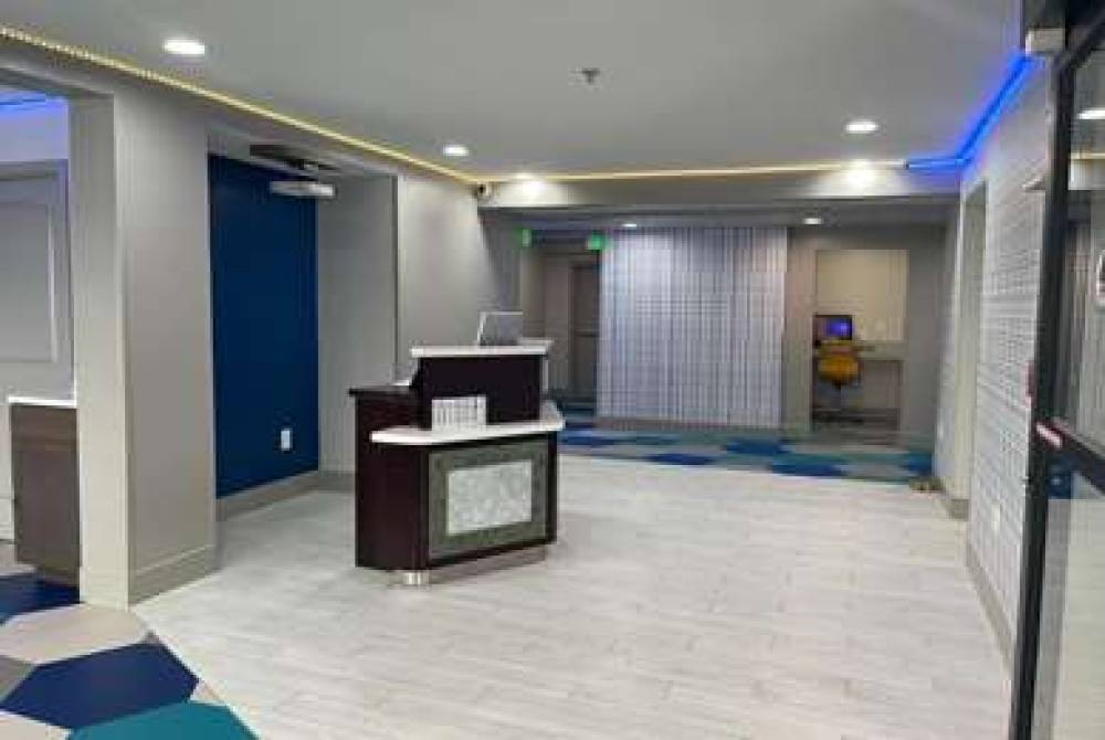 Microtel Inn & Suites By Wyndham Athens 5