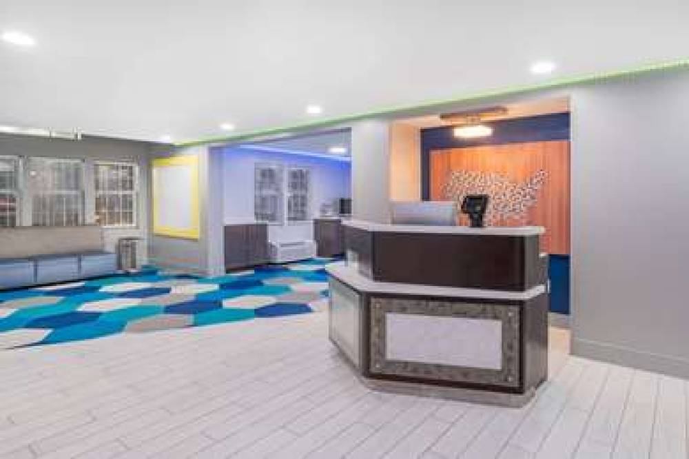 Microtel Inn & Suites By Wyndham Athens 7