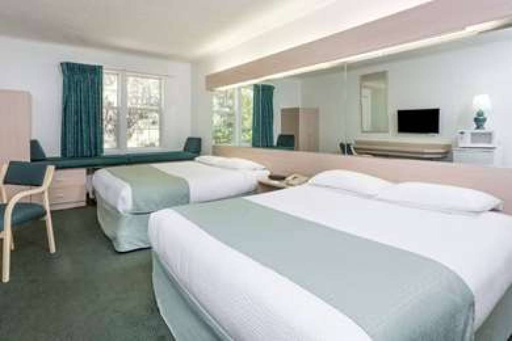 Microtel Inn & Suites By Wyndham Athens 9