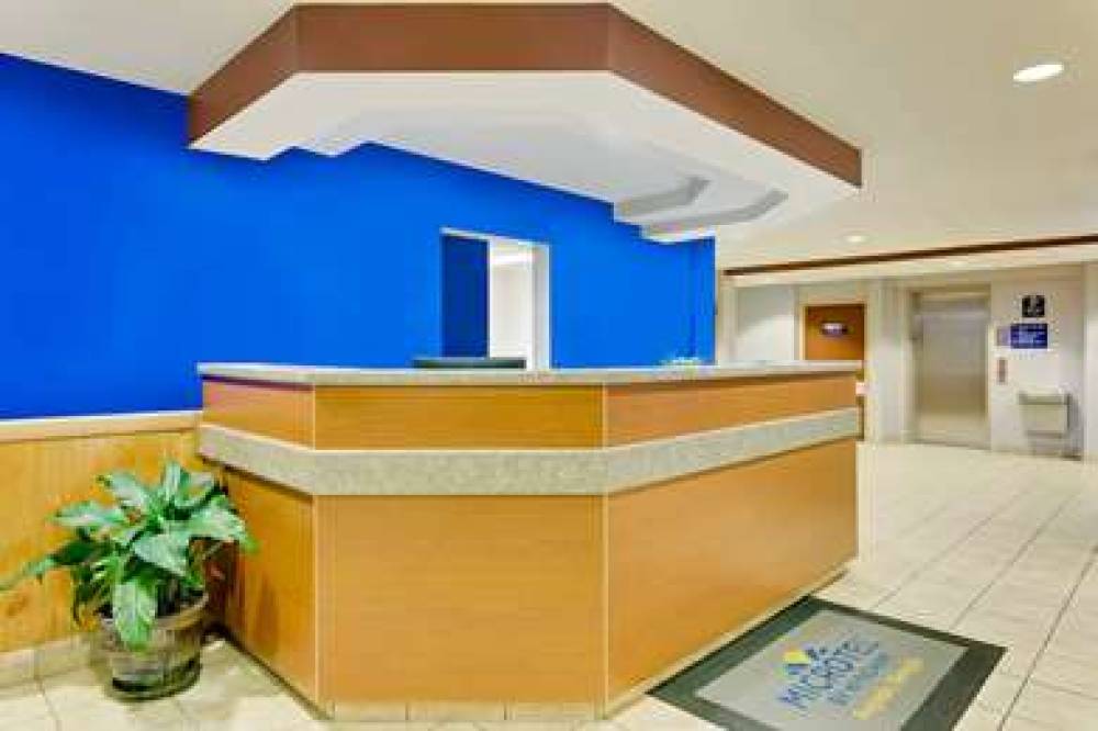 Microtel Inn & Suites By Wyndham Augusta Riverwatch 4