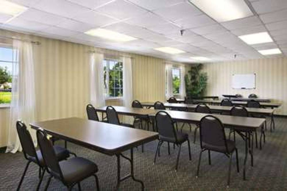 Microtel Inn & Suites By Wyndham Baton Rouge 7