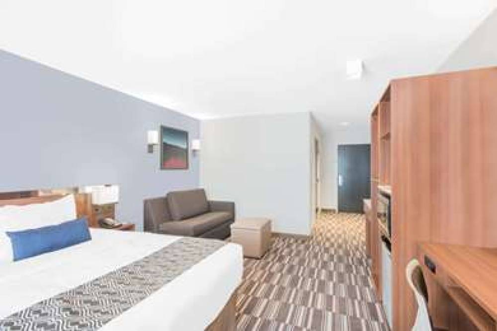 MICROTEL INN & SUITES BY WYNDHAM BI 10