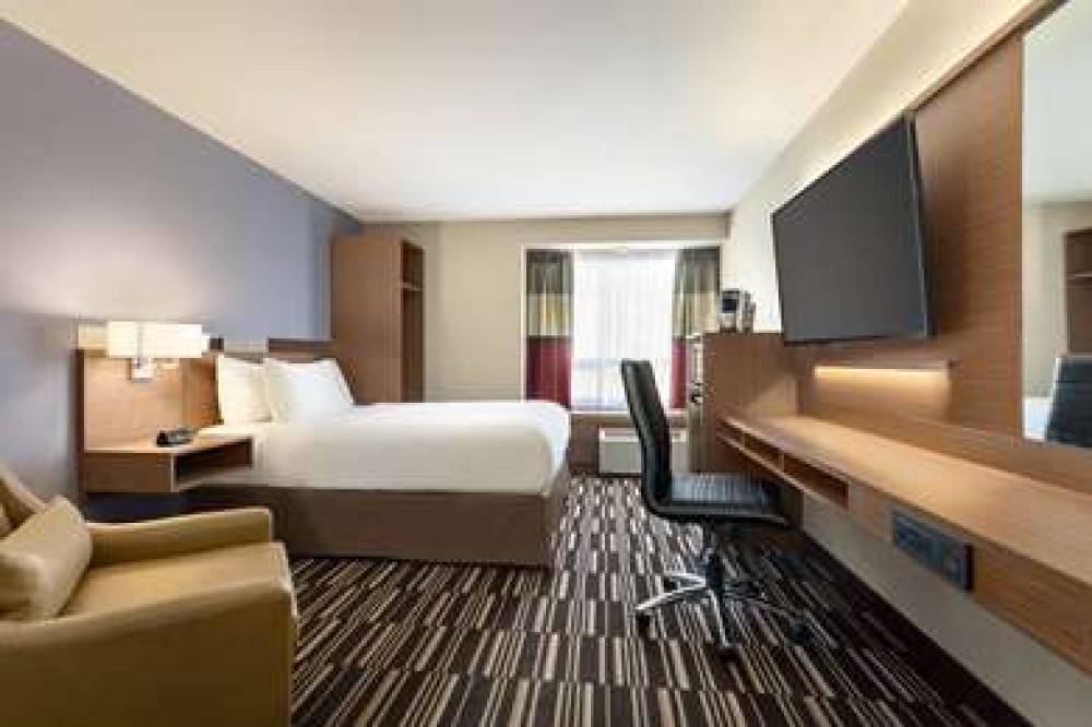 MICROTEL INN & SUITES BY WYNDHAM BO 9