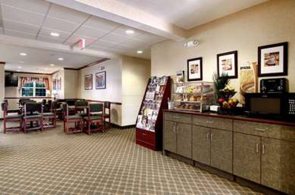 Microtel Inn & Suites By Wyndham Bridgeport 10