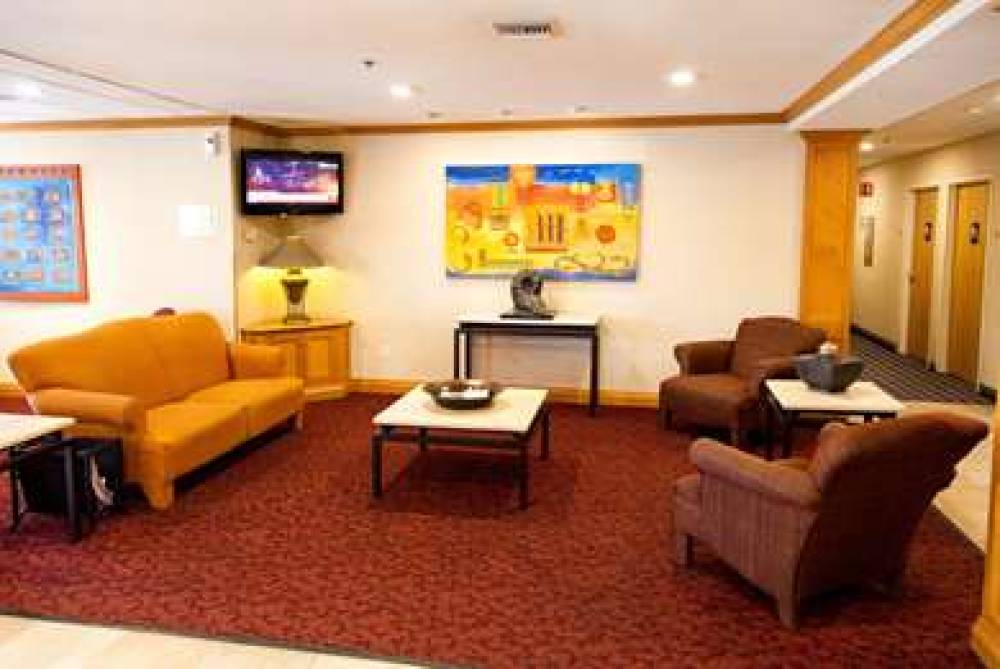 Microtel Inn & Suites By Wyndham Chihuahua 3