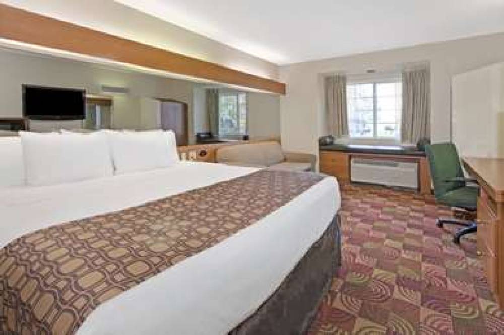 Microtel Inn & Suites By Wyndham Denver 5