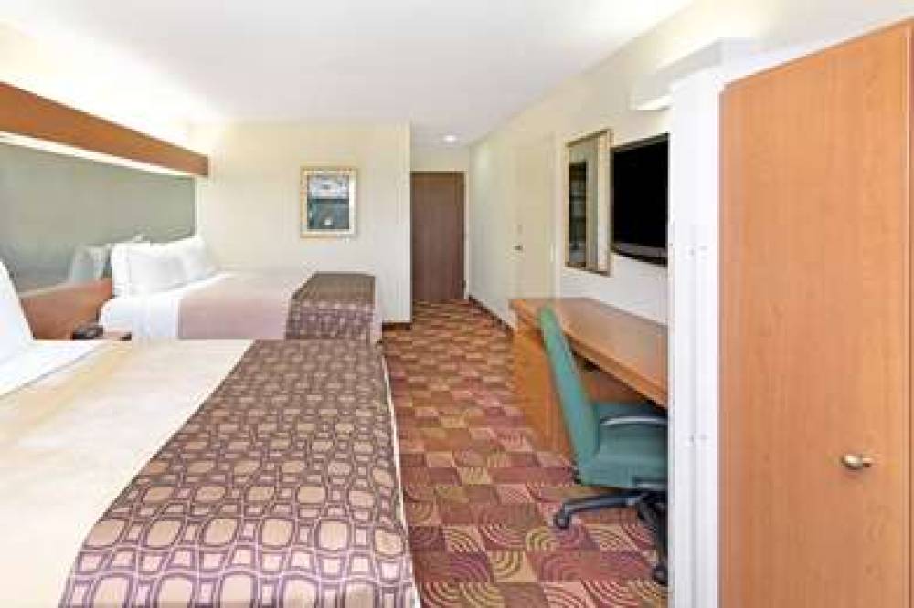 Microtel Inn & Suites By Wyndham Denver 6