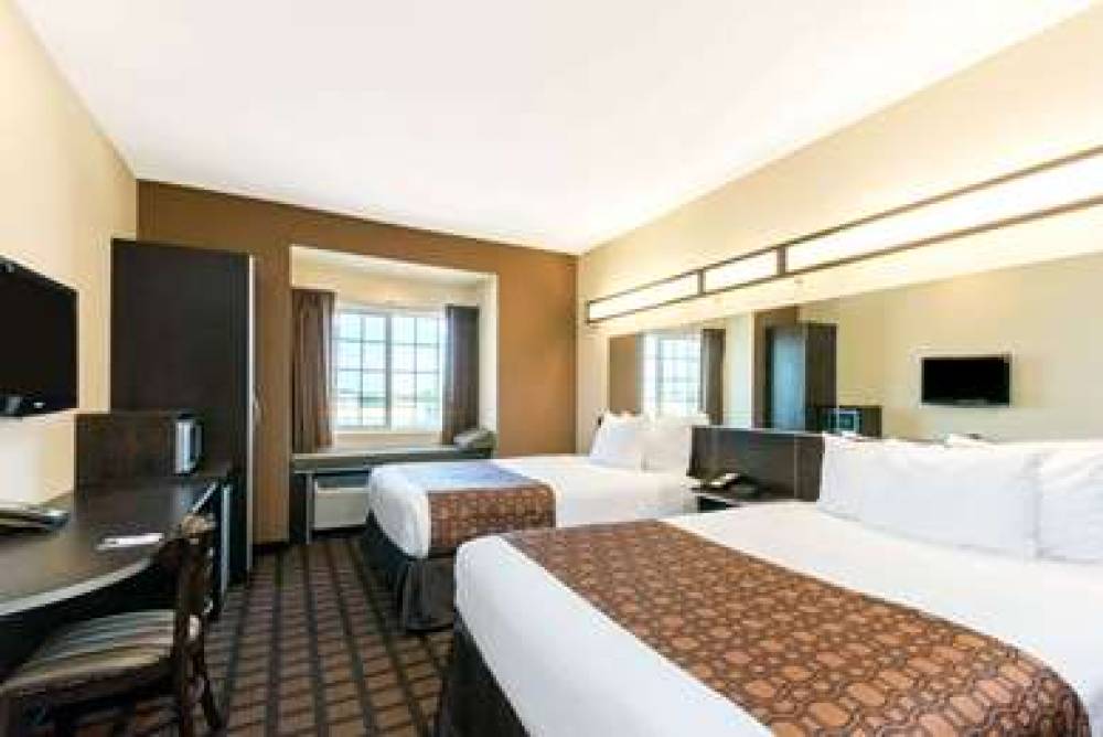 Microtel Inn & Suites By Wyndham Eagle Pass 9