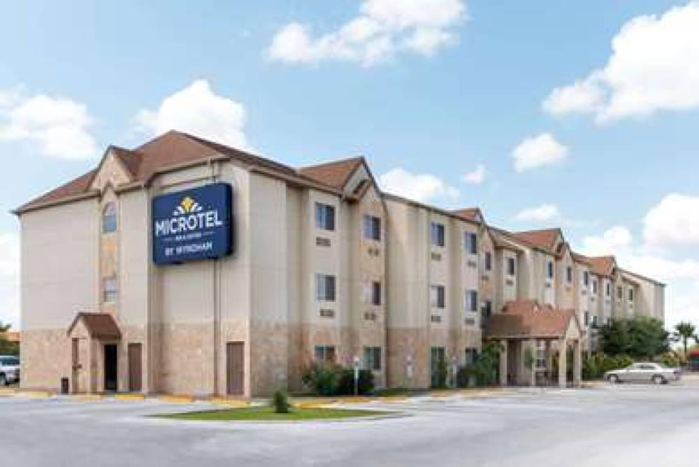 Microtel Inn & Suites By Wyndham Eagle Pass