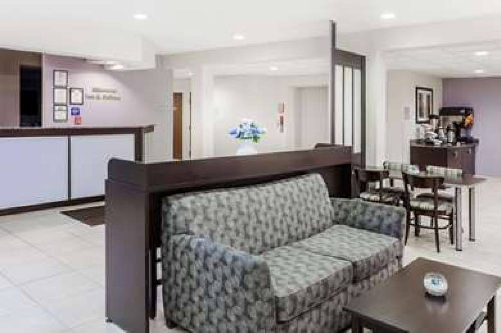 Microtel Inn & Suites By Wyndham Elkhart 3