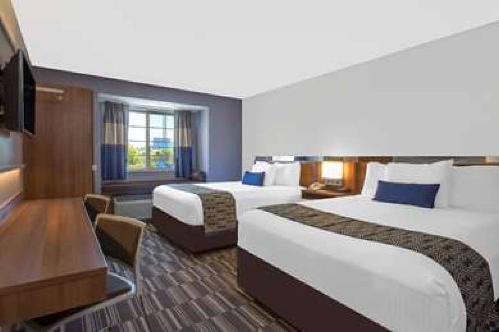 Microtel Inn & Suites By Wyndham Gardendale 8