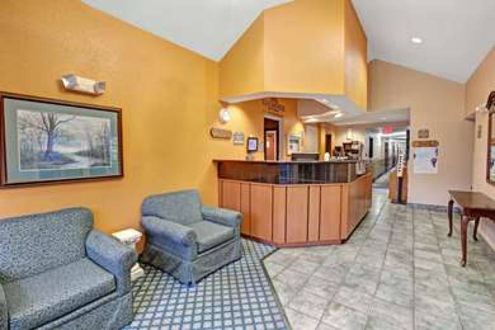 Microtel Inn & Suites By Wyndham Gatlinburg 4