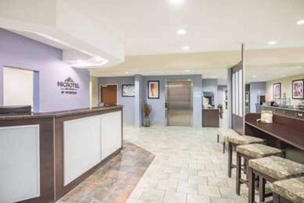 Microtel Inn & Suites By Wyndham Geneva 2