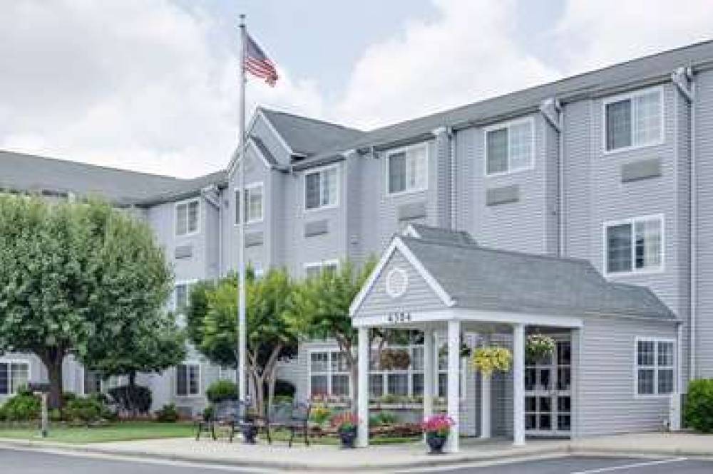 Microtel Inn & Suites By Wyndham Greensboro