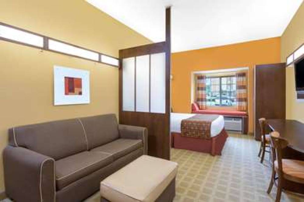 Microtel Inn & Suites By Wyndham Greenville/University Med 10