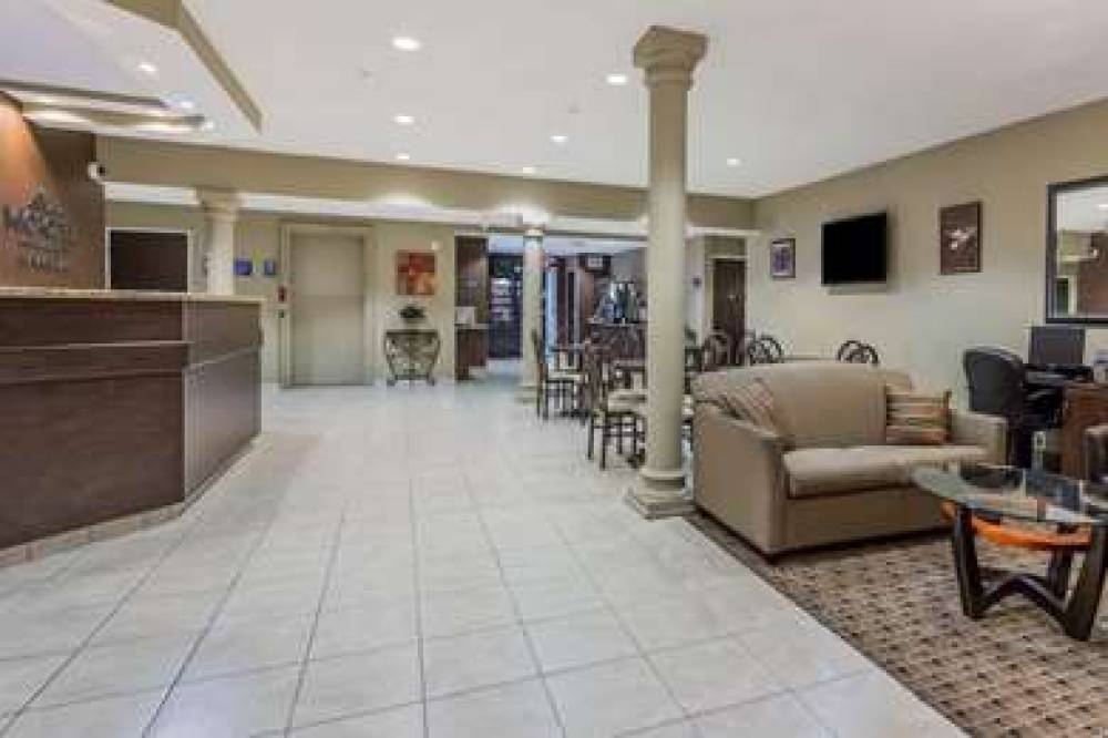 Microtel Inn & Suites By Wyndham Jacksonville Airport 4