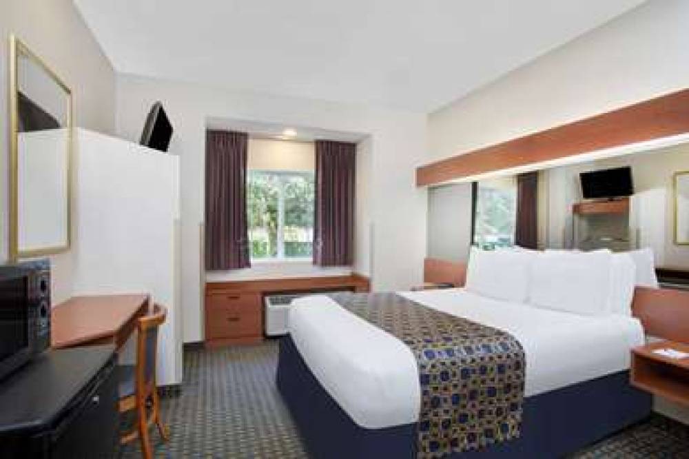 Microtel Inn & Suites By Wyndham Leesburg/Mt Dora 8