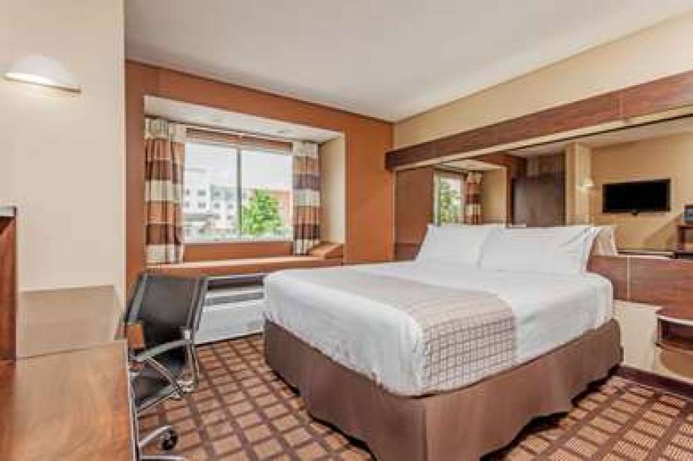 Microtel Inn & Suites By Wyndham Lexington 8