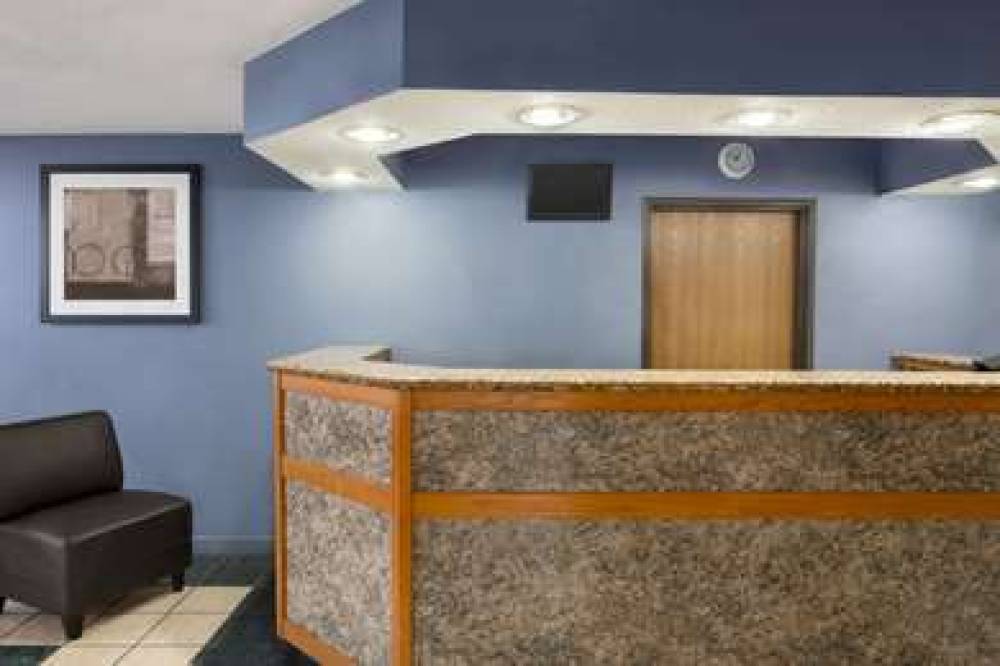 Microtel Inn & Suites By Wyndham Lincoln 5