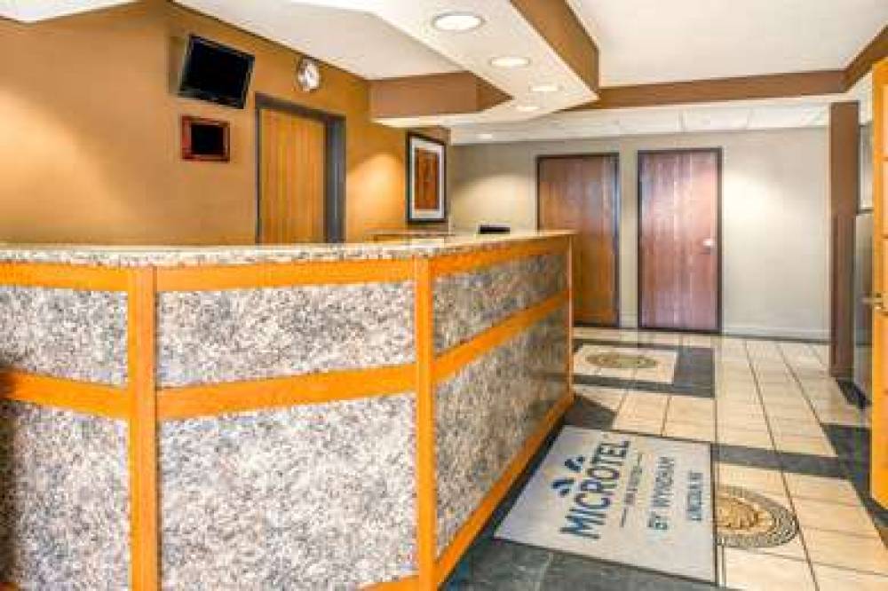 Microtel Inn & Suites By Wyndham Lincoln 3