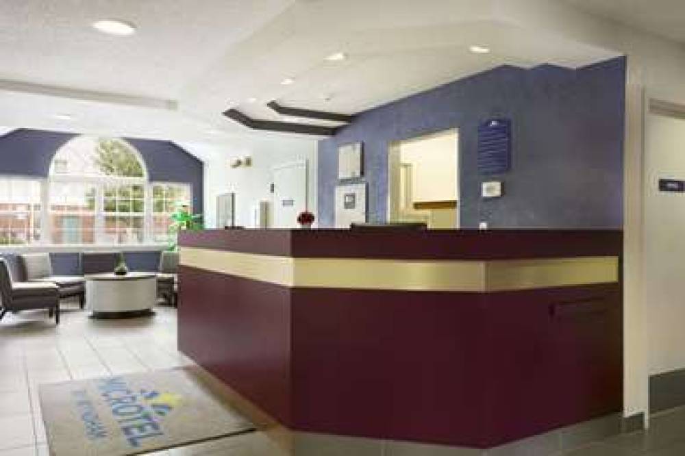 Microtel Inn & Suites By Wyndham Louisville East 3