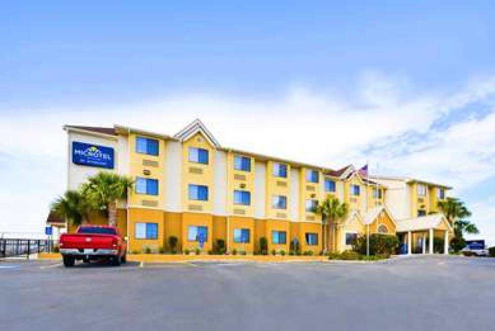 Microtel Inn & Suites By Wyndham New Braunfels 3