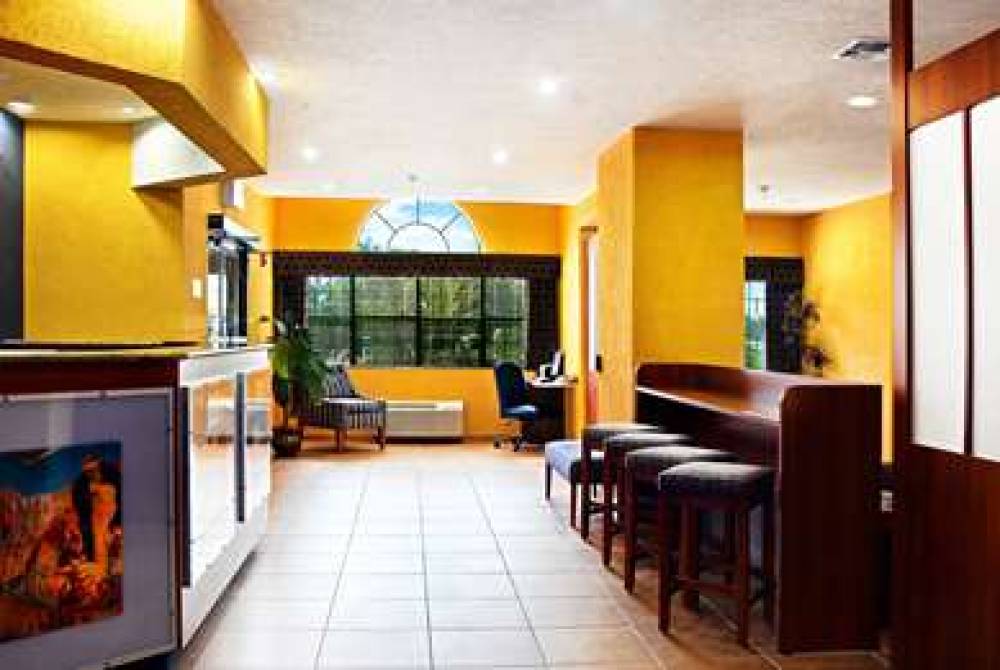 Microtel Inn & Suites By Wyndham New Braunfels 5