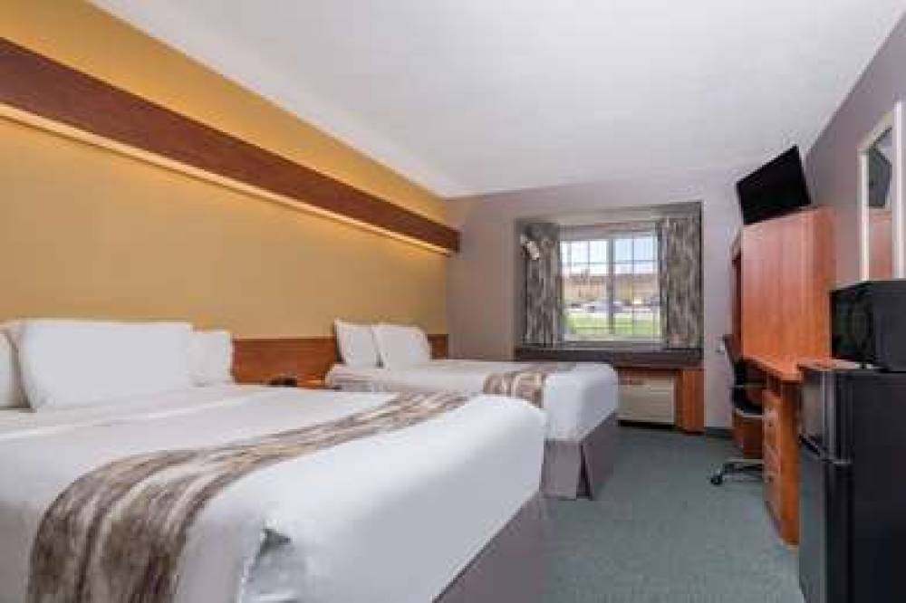 Microtel Inn & Suites By Wyndham New Ulm 10